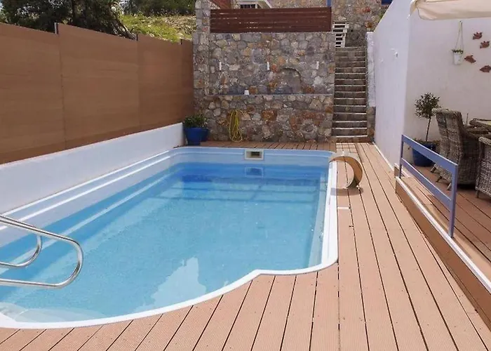 White-blue Luxury 1 Villa